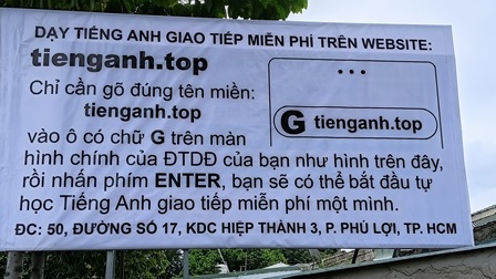 Bảng quảng cáo của Newman Online College (NOC)